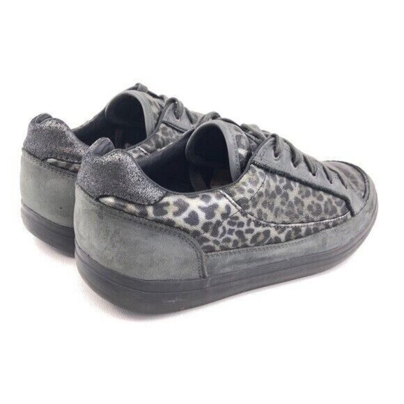 FitFlop Rally Pewter Leopard Leather Sneakers 9 - Picture 5 of 12
